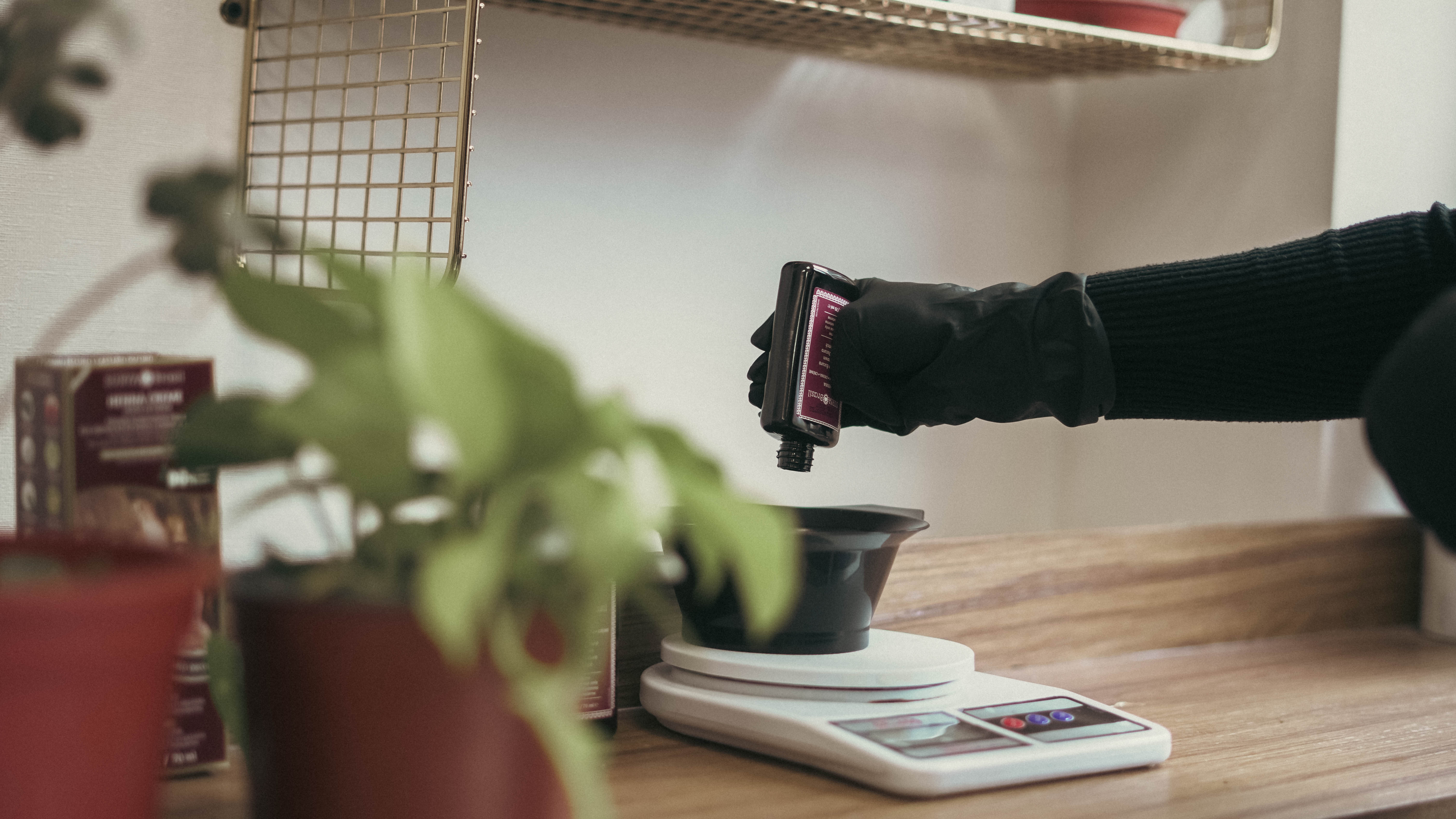 Sala de espera con sillones rosados